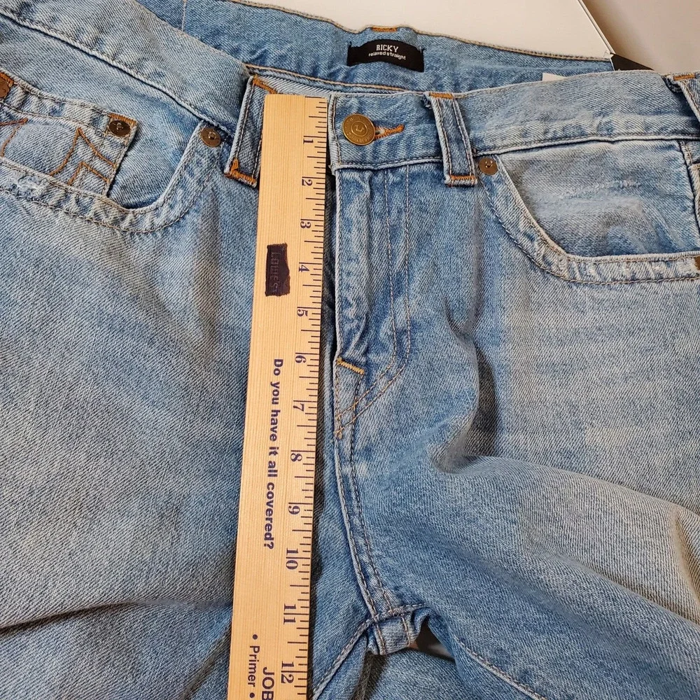 True Religion Brand Mens Jeans Ricky Relaxed Straight Leg SZ 34 Blue Distressed